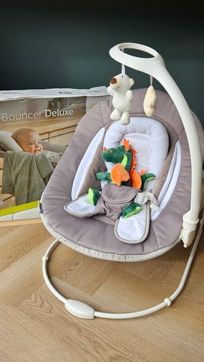 Selling Hauck Alpha Set baby highchair Great Condition!