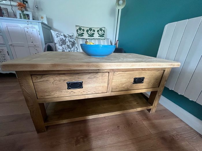 coffee table oak