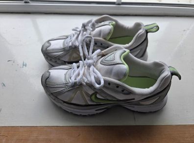 Nike