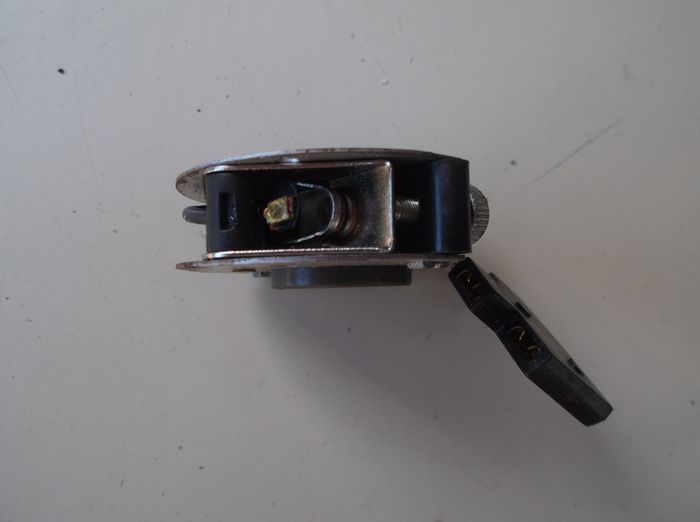 Peugeot / Citroen / Renault / Volvo Contact Set.