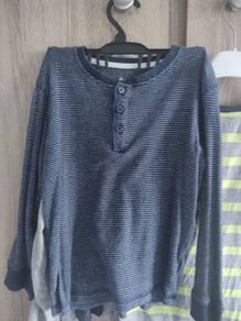 6/7 years old tops .barely worn 8 e each