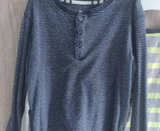 6/7 years old tops .barely worn 8 e each