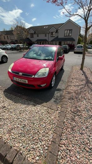 2005 Ford Fiesta