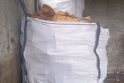 Tonne bags of softwood