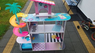 lol omg surprise doll house