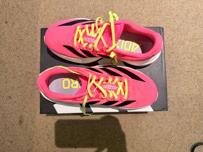 Running shoes women