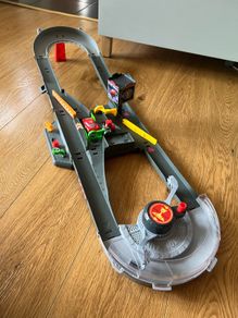 Disney Pixar Cars Piston Cup Action Speedway Race Track Playset