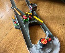 Disney Pixar Cars Piston Cup Action Speedway Race Track Playset