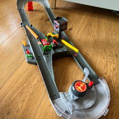Disney Pixar Cars Piston Cup Action Speedway Race Track Playset