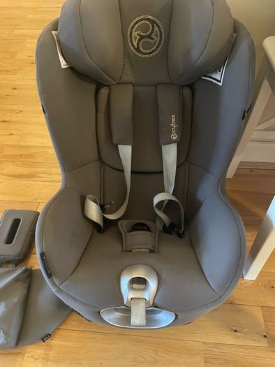 Cybex cloud z bundle - like new - can sell separately