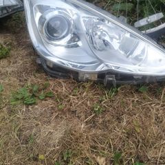 toyota yaris headlight