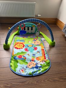 Fisher price play gym