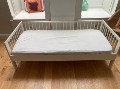 Child bed