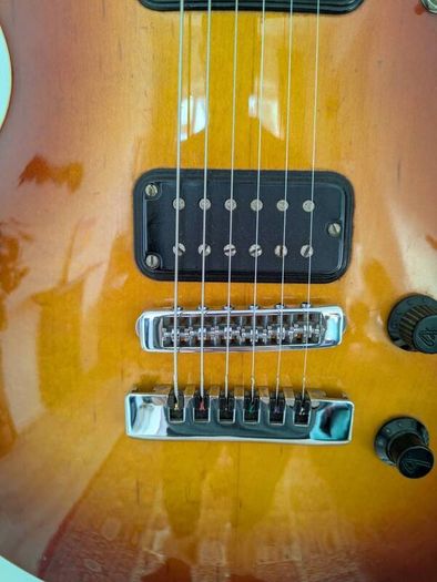 Fender Flame - 1985 (Japanese Vintage)