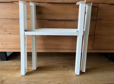 Adjustable desk legs