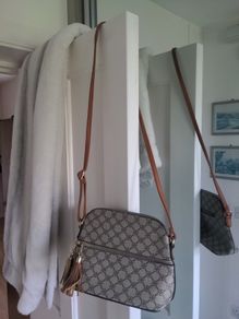 Ladies bag