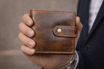 Genuine Leather Wallet for Men & Women Slim Trifold Card Holder Vintage Minimalist Wallet Valentine Day Gift