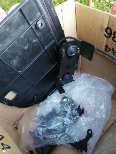 Honda Gl1800 CD player