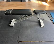 Commercial - Adjustable Weightlifting Bench