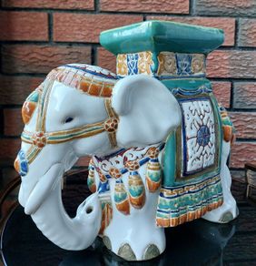 Vintage Hand Painted Ceramic Elephant Stand