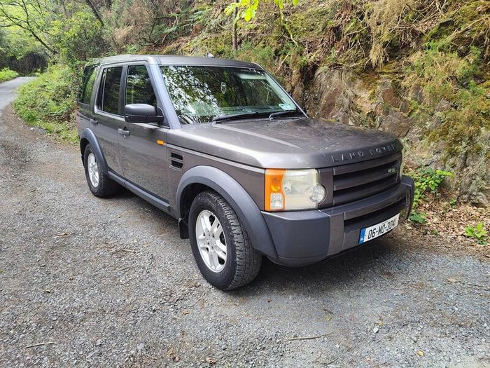 Land Rover Discovery 2006. taxed !