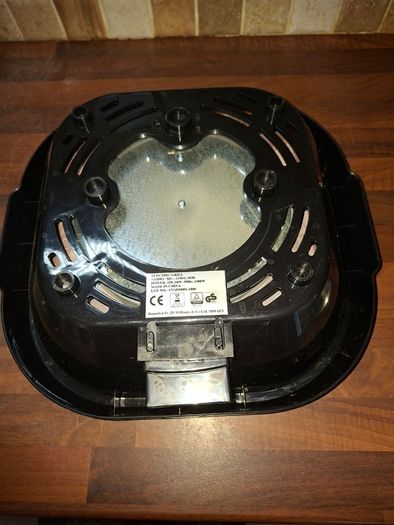 JD Williams 5-in-1electric grill/skillet, 4L, like NEW