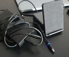 Dell Dual Charge Dock (HD22Q) - USB-C Dock with Wireless Charging