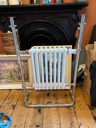 Traditional Cast Iron Towel Rail