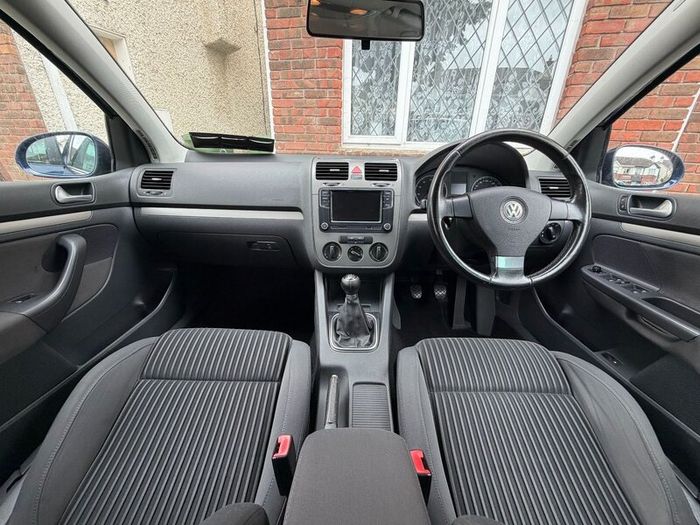 Volkswagen Golf 1.6 Sport, New NCT, CarPlay