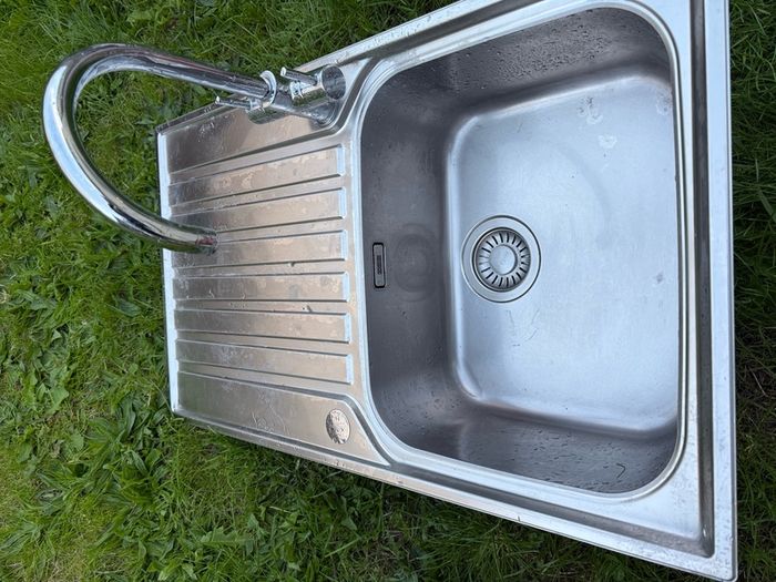 franke sink stainless with kitchen tap