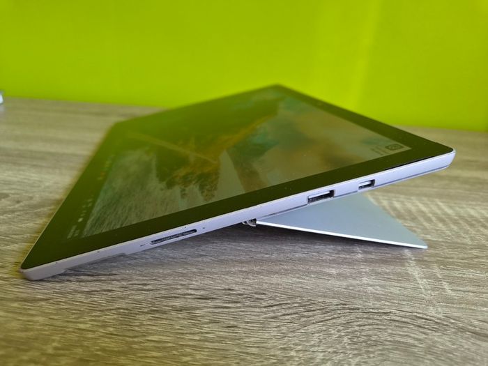 Microsoft Surface Pro 6