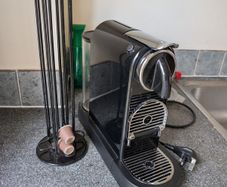 Nespresso Citiz Coffee Machine by De'Longhi