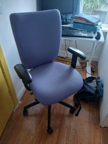 High quality office chair in excellent condition
