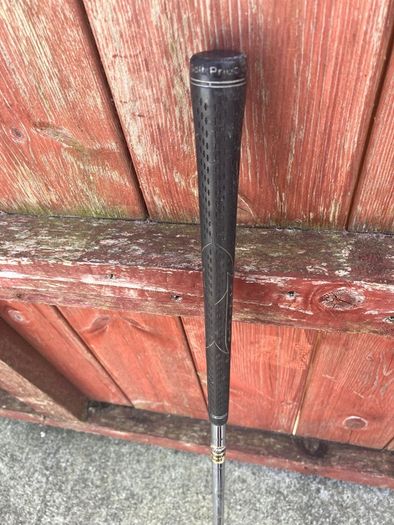 Titleist DCI 762 iron no 8