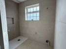 Bathroom Image 7