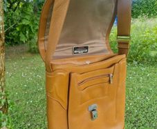 TUMI Cross Body Designer. Handbag