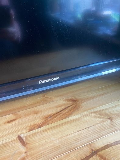 31" Panasonic Flatscreen TV
