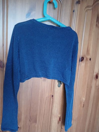 Shrug Navy interwoven with shimmering blue