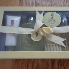 Spa Organic Basil and Lime Gift Set for Sale