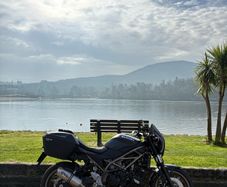 SV650 Shad SH23 Panniers