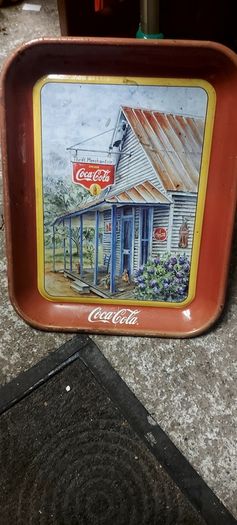 Coca cola metal drinks tray,used condition, see pictures for condition good solid used condition, nice display advertising item, buyer collects or pays postage thank you, sold as is ,front good ,back small bit of surface rust,,