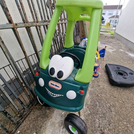 Green car