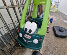 Green car