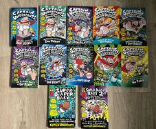 12 Books Captain Underpants & Super Diaper Baby