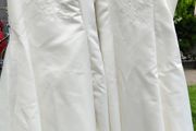 Flower Girl Dresses. Couche Tot (Please Read). Ivory