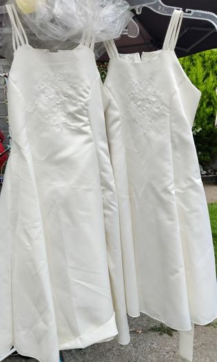 Flower Girl Dresses. Couche Tot (Please Read). Ivory