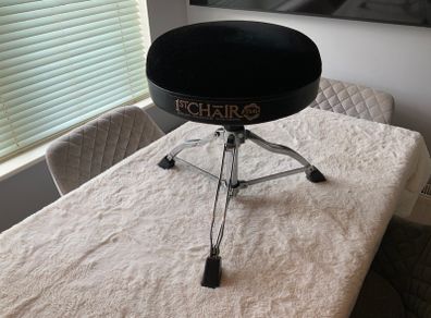 TAMA Drum throne