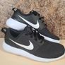 Boys NIKE ROSHE G golf trainers shoes spikeless Size UK 4.5 EU 37.5 (AT2) Image 2