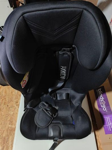 Axkid Move Car Seat