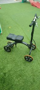 Knee scooter